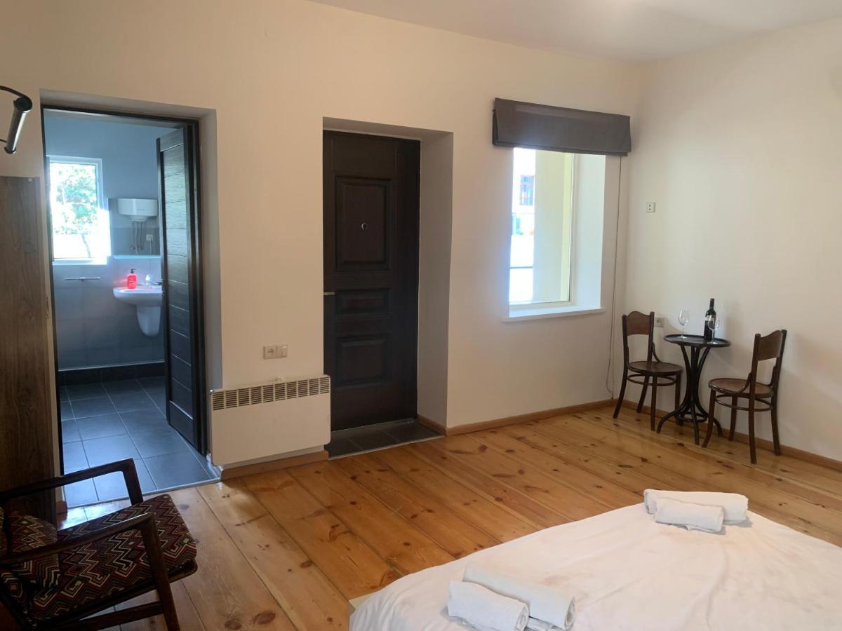 Hotel Lemi Mestia Ngoại thất bức ảnh